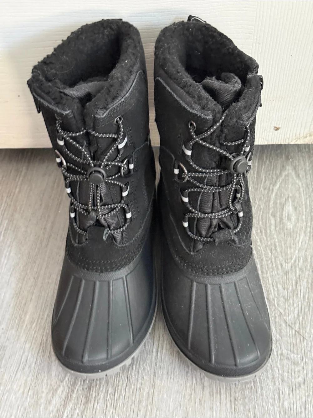 Youth Black Winter Snow Boots Thermolite Faux Fur Waterproof Duck BootsUS Kids 2